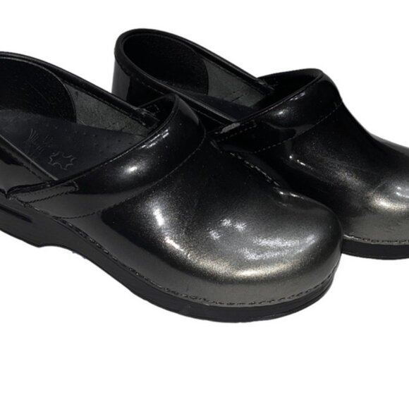 Dansko Women's Metallic Gray Slip On Clog Mules Nursing Shoe Size 37 US Size 6.5 - Picture 3 of 8